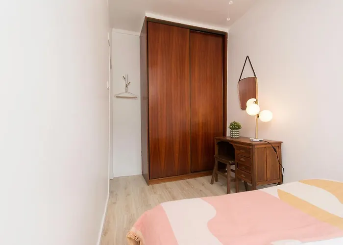 Lejlighed New Bright And Cozy In Graca *